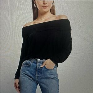 NWT Express Women Off The Shoulder Dolman Sleeve Touched Overlay Black Top Small